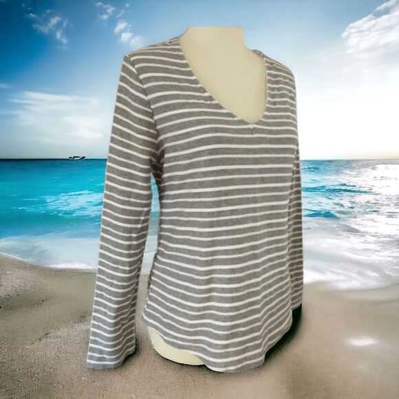 A New Day Tie Back Top Sz S Gray White Nautical Textured Stripes Coastal Beachy - Picture 1 of 16